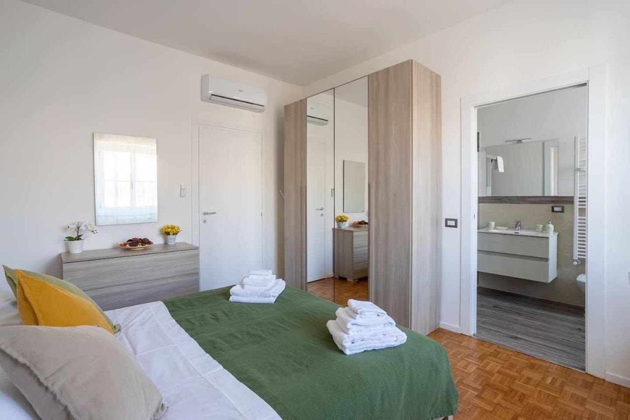 - Parking And Comfort - Spacious Up To 8 Pax Milán