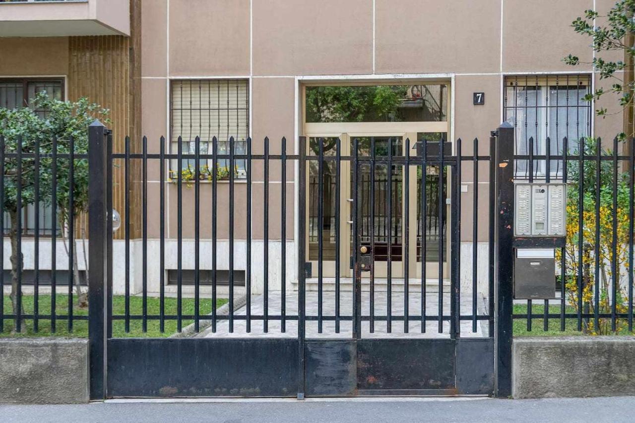 - Parking And Comfort - Spacious Up To 8 Pax * Milán