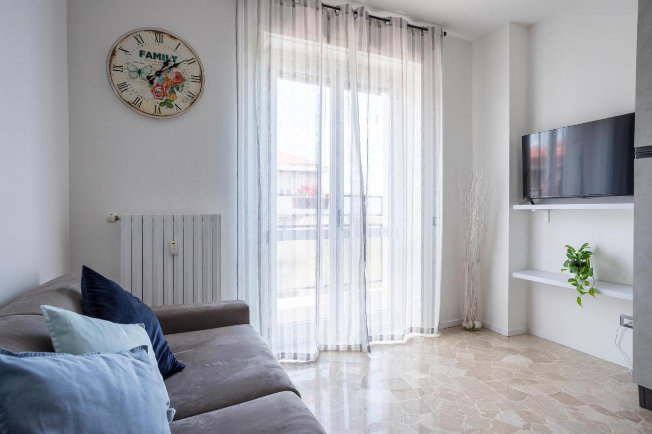 Appartement - Parking And Comfort - Spacious Up To 8 Pax *